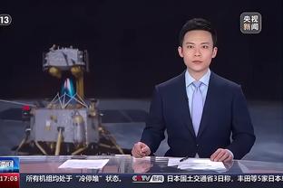 球迷晒视频：广州队王文轩飞踹大连外援，大连外援并未碰到霍深坪